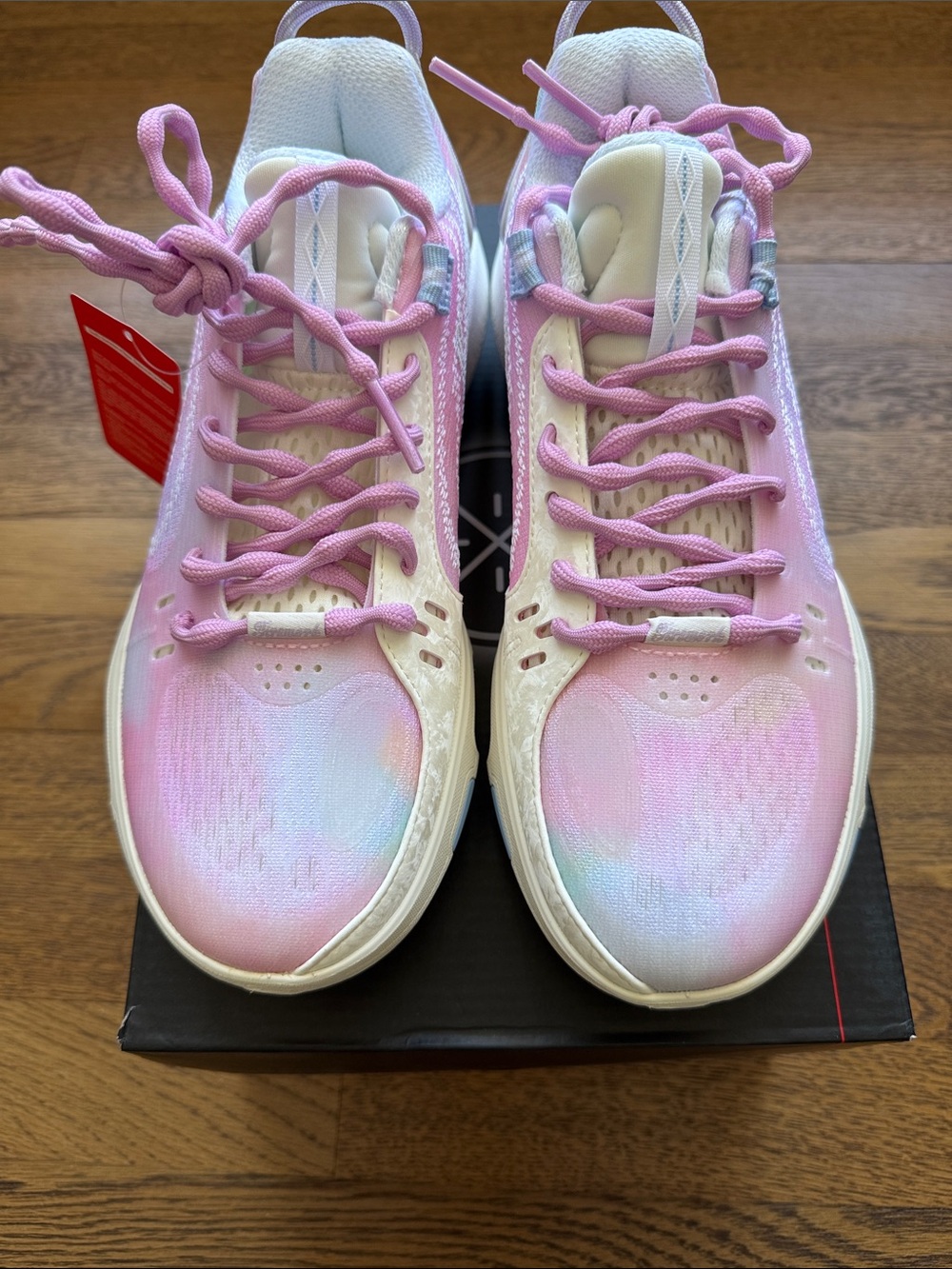 Wade Shadow 7 "Dream" Performance Basketball or Volleyball Shoes